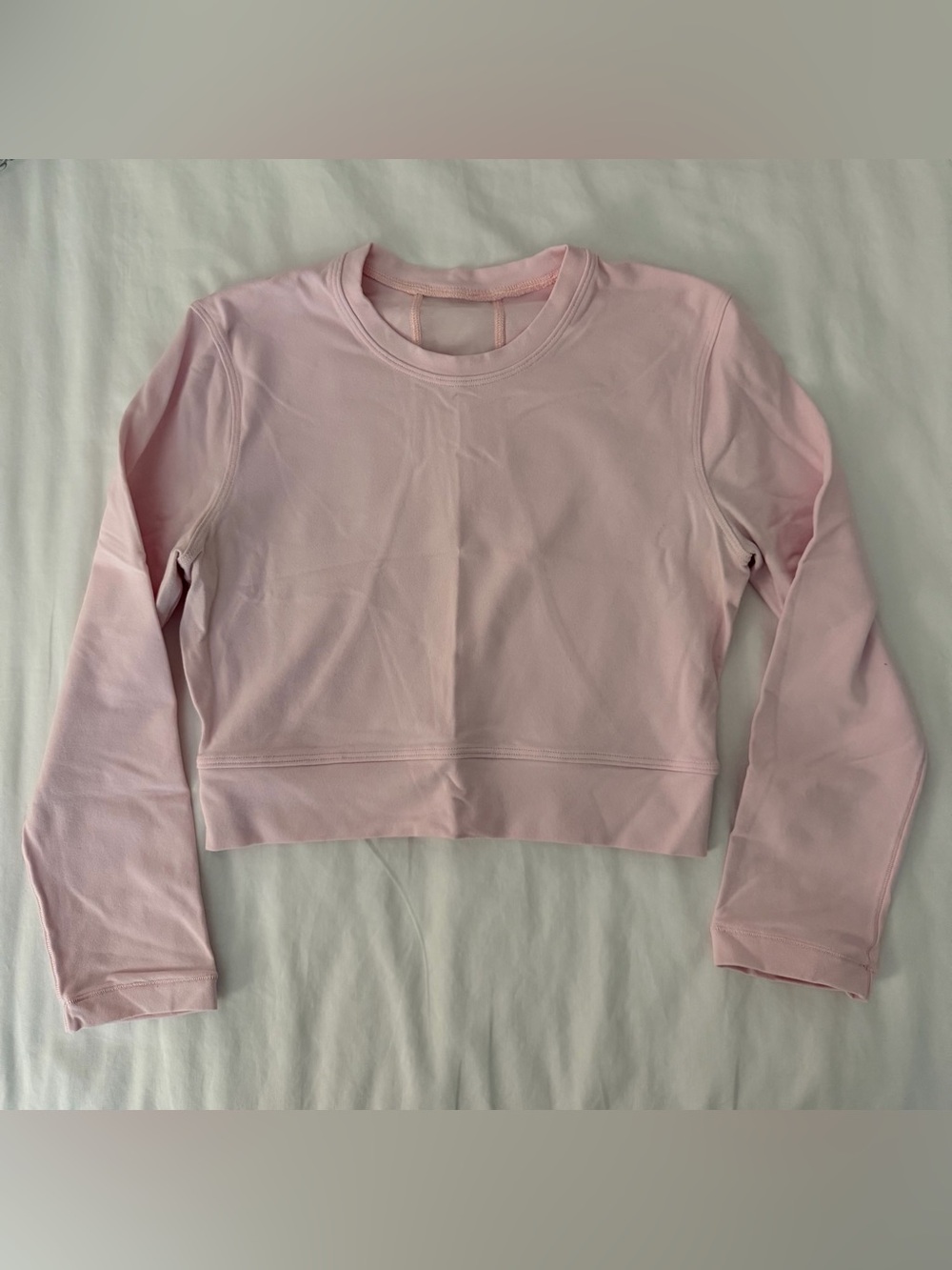 Lululemon Women's Cropped 3/4 Sleeve with mesh back Top - Light Pink Size 4